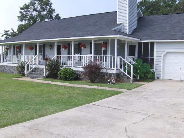 48 Kaolin Heights Road Dry Branch, GA 31020 - Photo 1 of 25 Primary Photo
