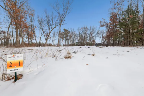 $110,000 | 5282 389th Trail, North Branch, MN 55056