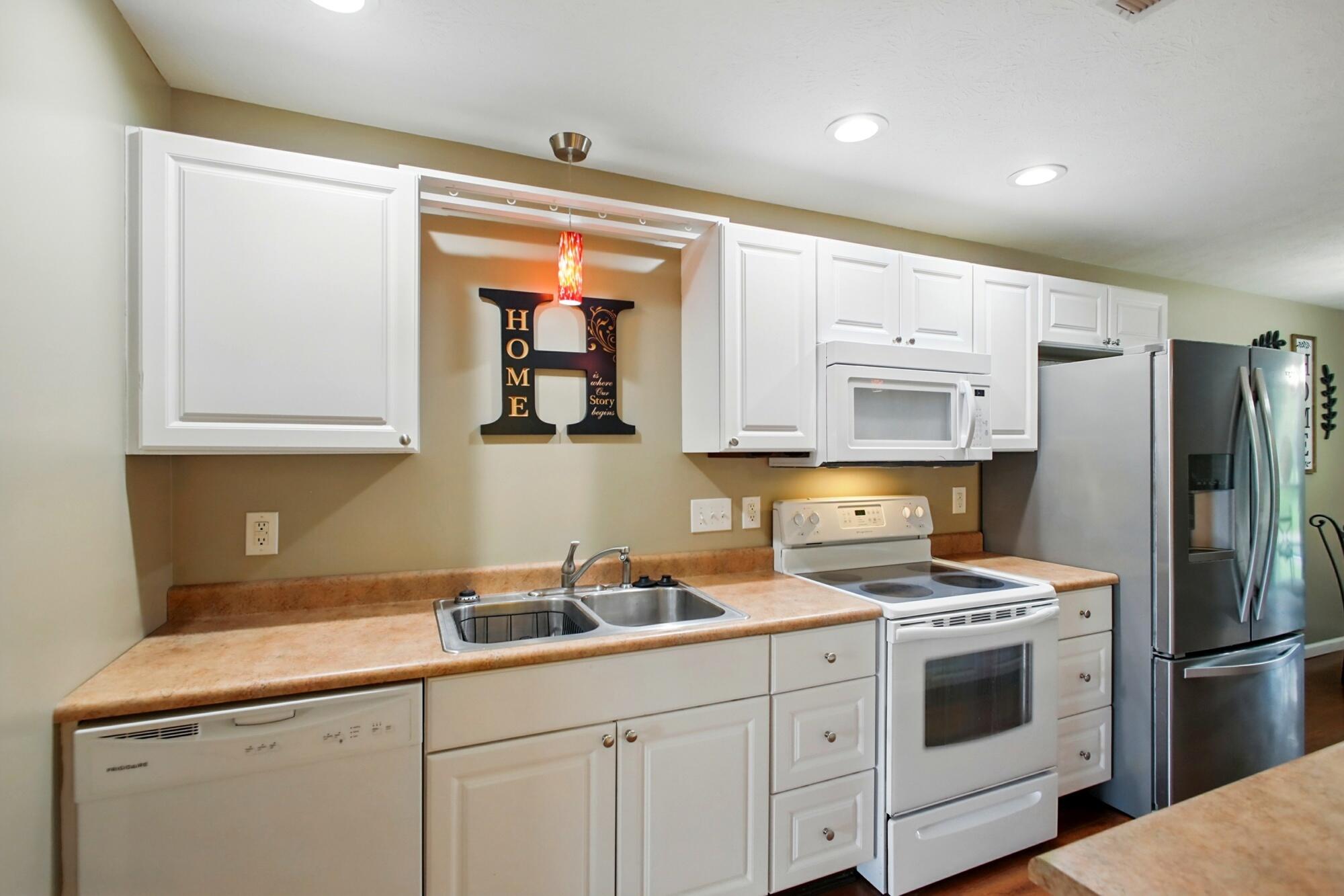 647 Villa Road, Unit A Springfield, OH 45503 - Photo 10 of 35