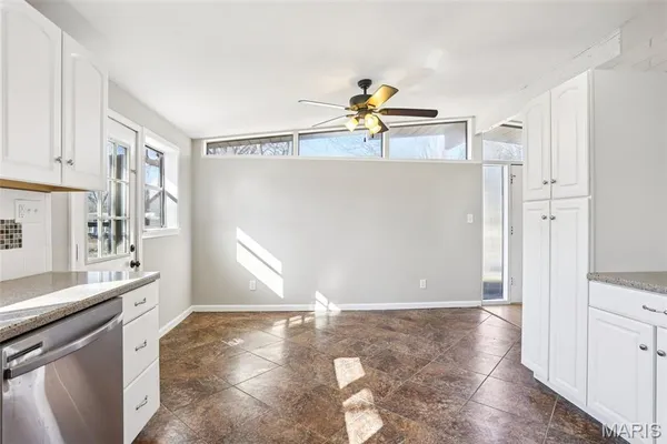$138,000 | 325 Holiday Hill Drive, Florissant, MO 63033