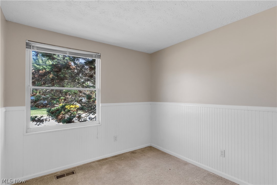 1720 Red Bird Road Madison, OH 44057 - Photo 17 of 25
