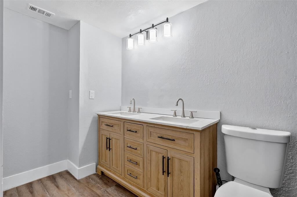 16133 Ravendale Drive Tampa, FL 33618 - Photo 23 of 36