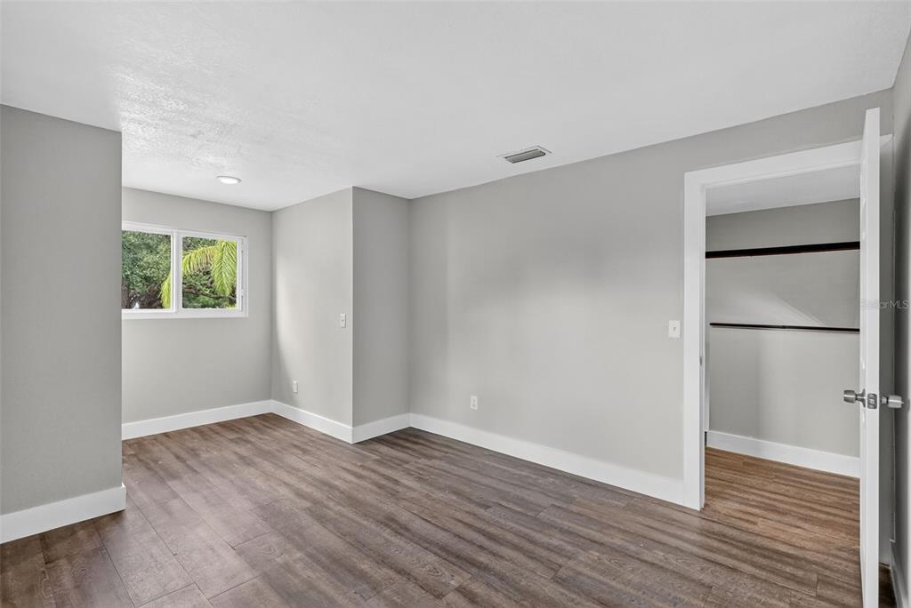 16133 Ravendale Drive Tampa, FL 33618 - Photo 29 of 36