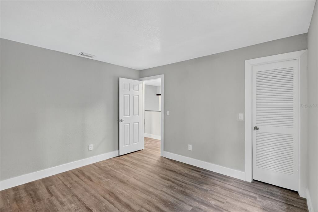 16133 Ravendale Drive Tampa, FL 33618 - Photo 32 of 36