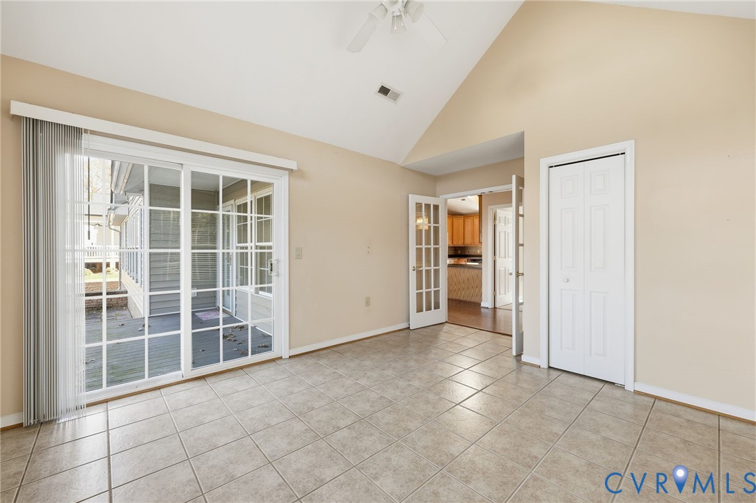 102 Creek Point Court Colonial Heights, VA 23834 - Photo 22 of 45 an empty room with windows
