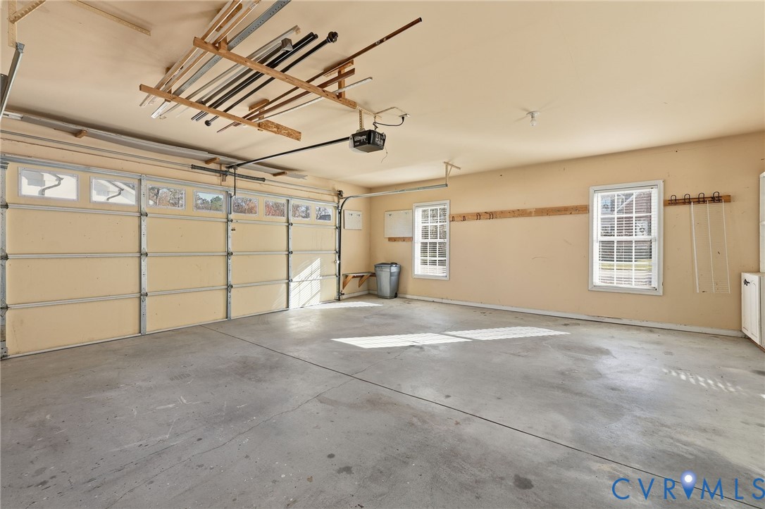 102 Creek Point Court Colonial Heights, VA 23834 - Photo 35 of 45 a view of a garage