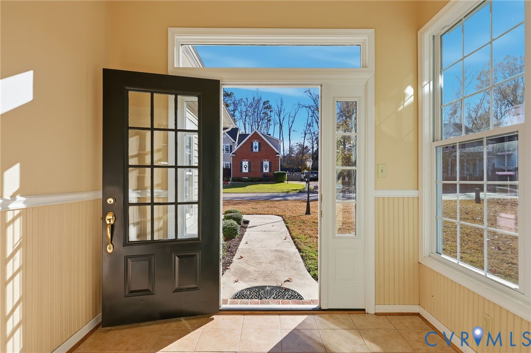 102 Creek Point Court Colonial Heights, VA 23834 - Photo 9 of 45 a view of front door