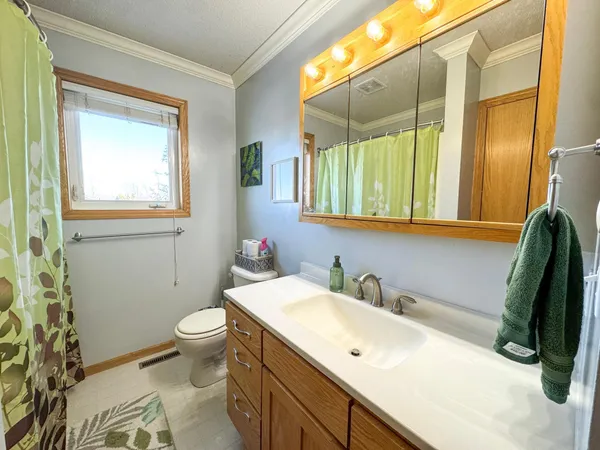 $339,900 | 1124 Garnet Boulevard, Detroit Lakes, MN 56501