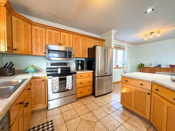 $349,900 | 1124 Garnet Boulevard, Detroit Lakes, MN 56501