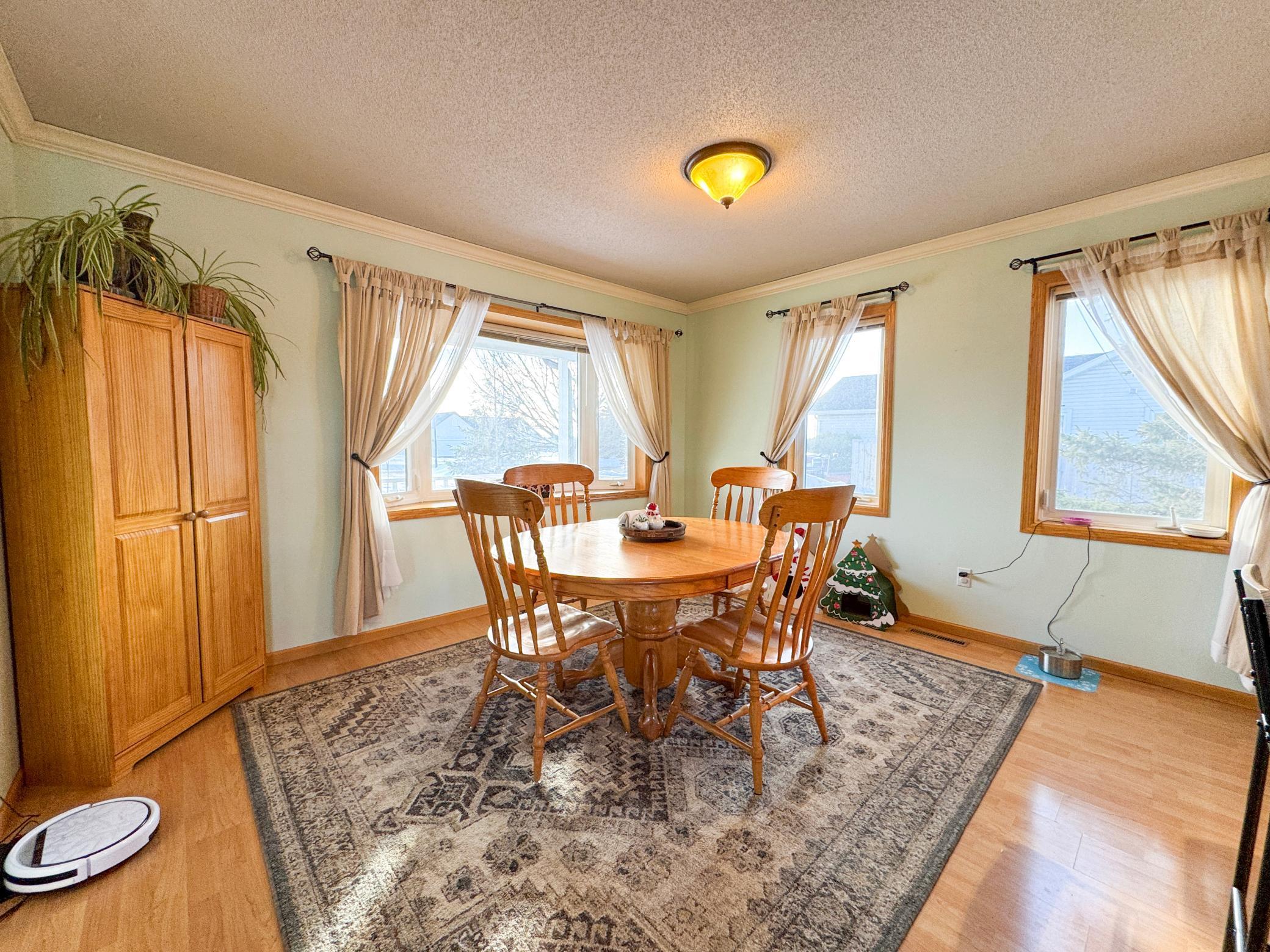 1124 Garnet Boulevard Detroit Lakes, MN 56501 - Photo 8 of 37