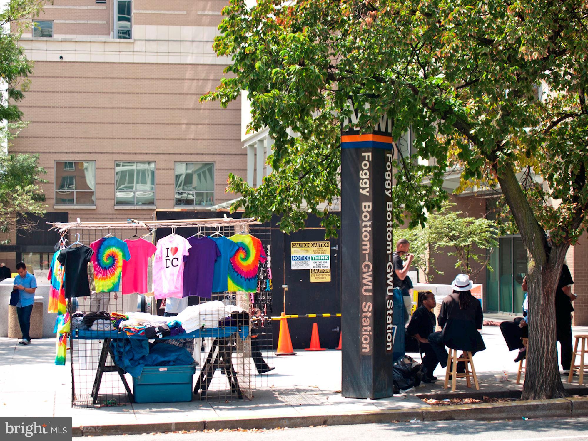 955 26th Street Northwest, Unit 707 Washington, DC 20037 - Photo 19 of 20 a view of outdoor space with seating area and barbeque oven