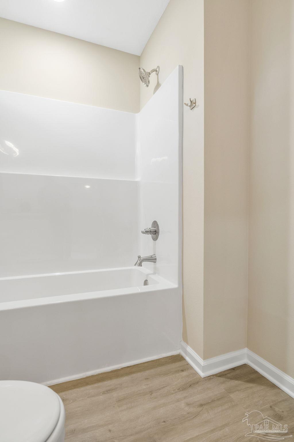 5597 Riviera Drive Milton, FL 32583 - Photo 23 of 47