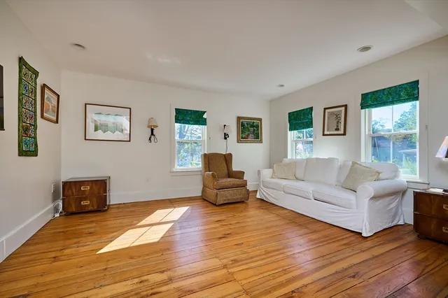 $349,000 | 14 River Street, Conway, MA 01341