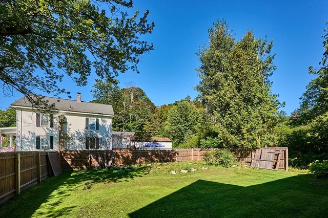 $349,000 | 14 River Street, Conway, MA 01341