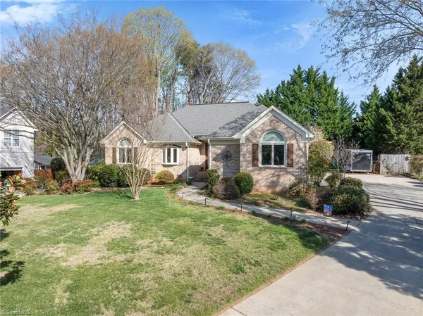 $415,000 | 3029 Havasu Way, High Point, NC 27265
