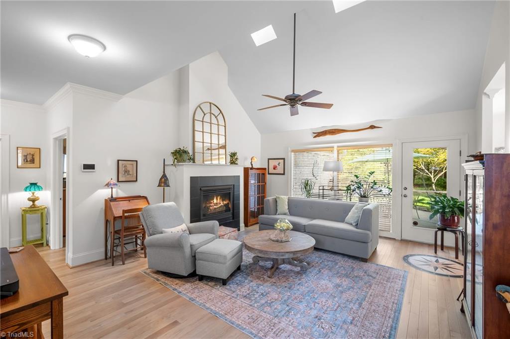 3029 Havasu Way High Point, NC 27265 - Photo 5 of 46