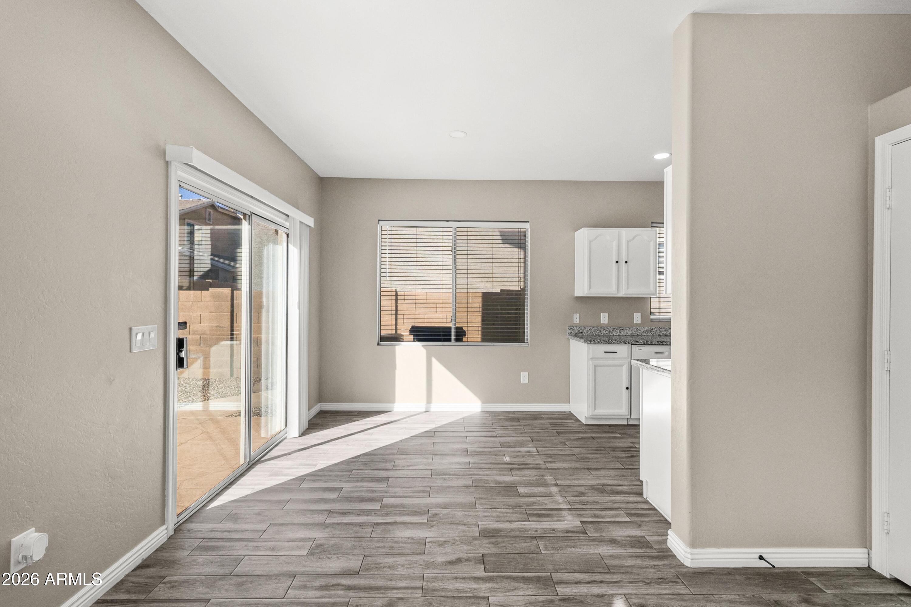 4133 West Maldonado Road Phoenix, AZ 85041 - Photo 8 of 22 8C9A1394