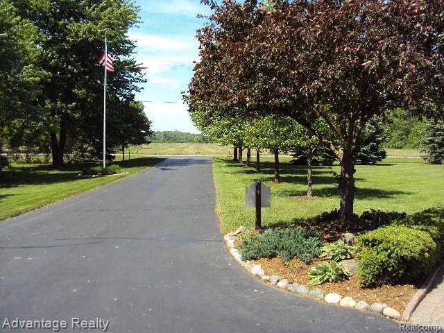 22650 Armada Center Road Armada, MI 48005 - Photo 56 of 68 DSC02445.jpg