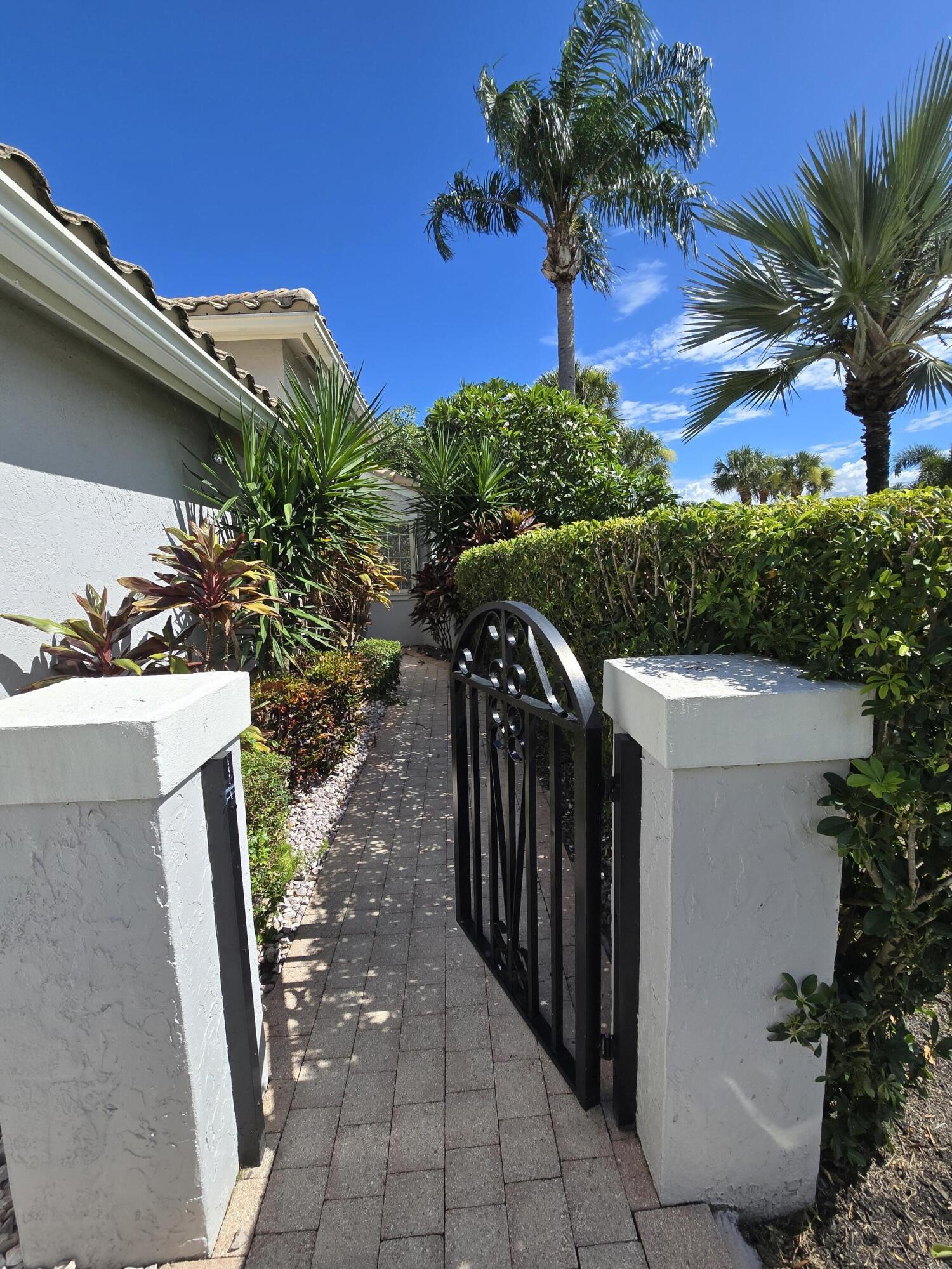 7470 Chorale Road Boynton Beach, FL 33437 - Photo 70 of 74 entrance
