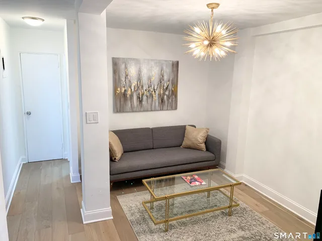 $2,200 | 700 Summer Street, Unit 1M, Stamford, CT 06901