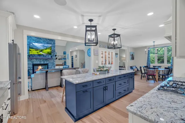 $1,550,000 | 1426 Greenwell Drive, Knoxville, TN 37938