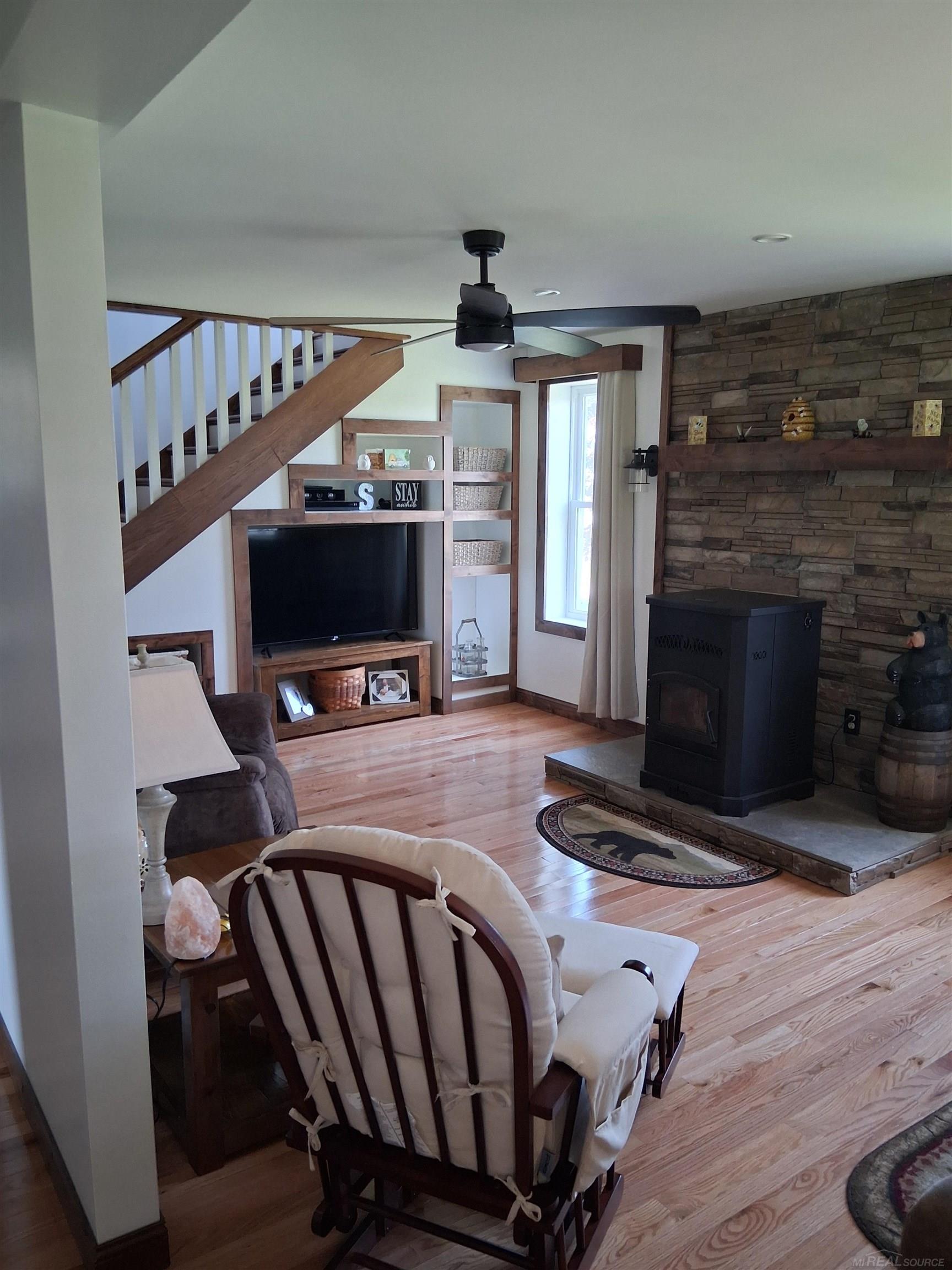 8734 Wildcat Road Jeddo, MI 48032 - Photo 18 of 36