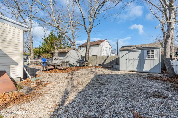 $290,000 | 488 Mohawk Drive, Brick, NJ 08723