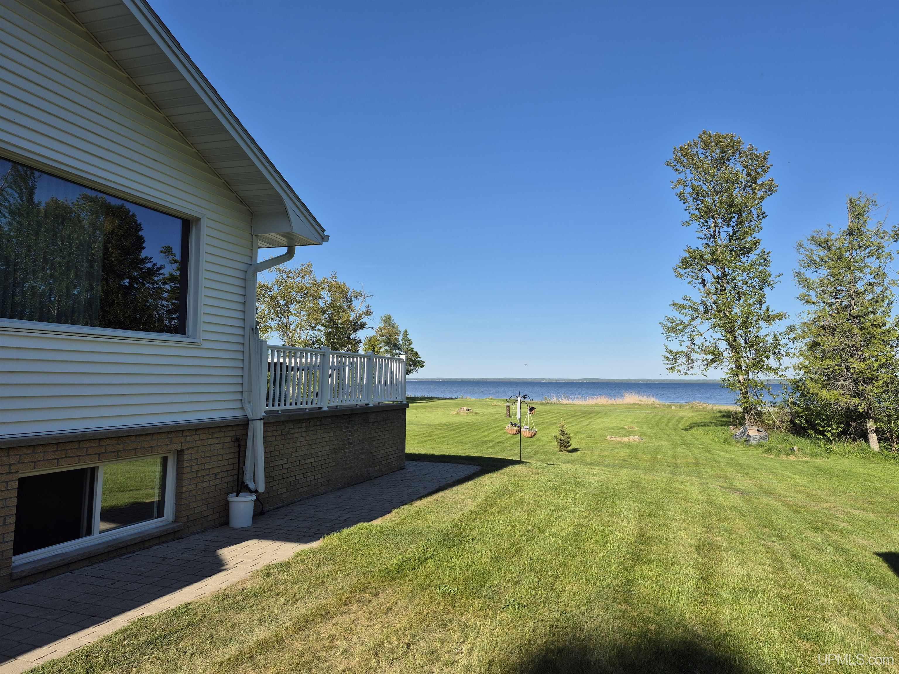 8888 Ll Road Rapid River, MI 49878 - Photo 4 of 89
