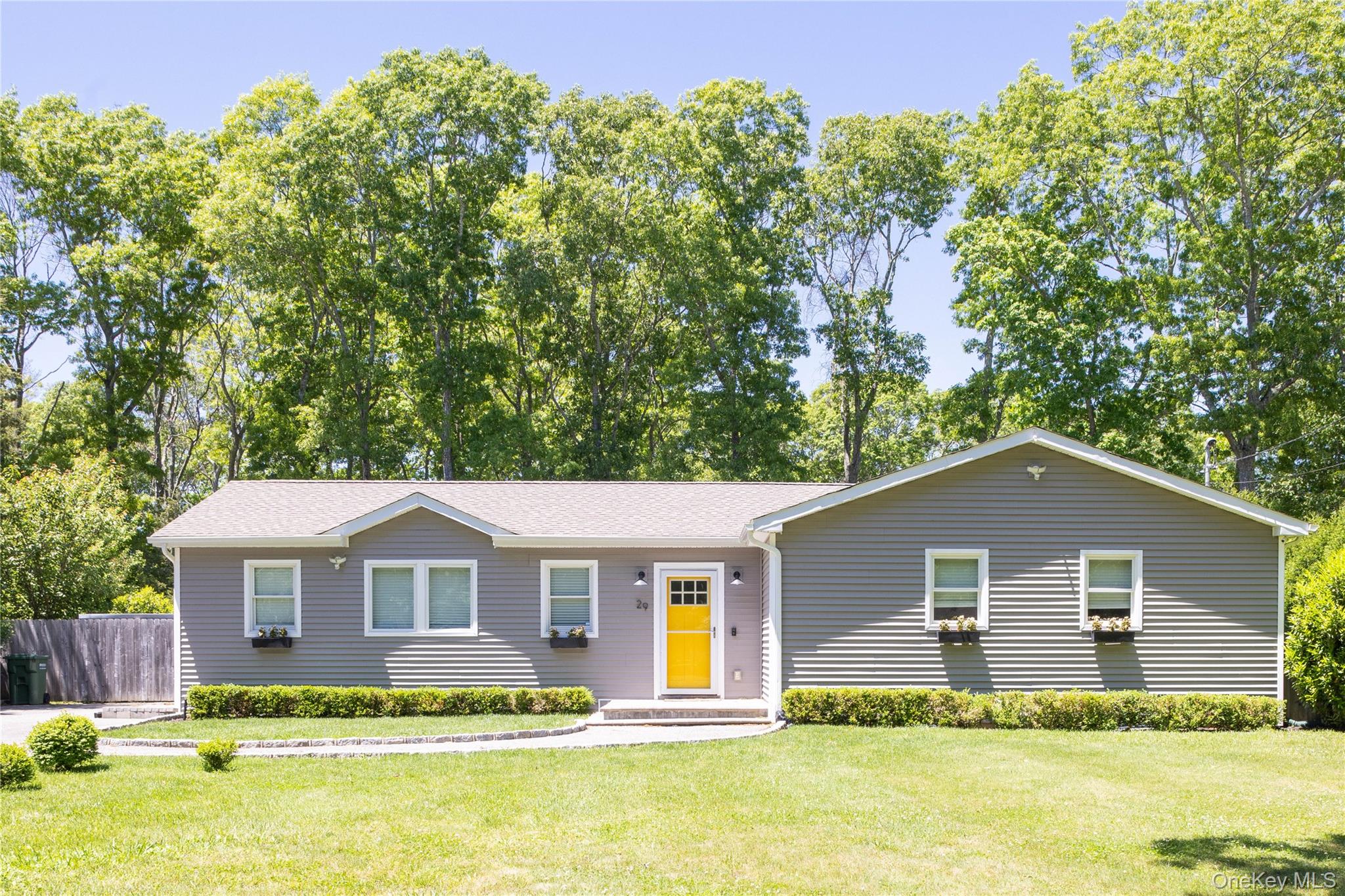 29 Matthews Drive Remsenburg, NY 11960 - Photo 2 of 23