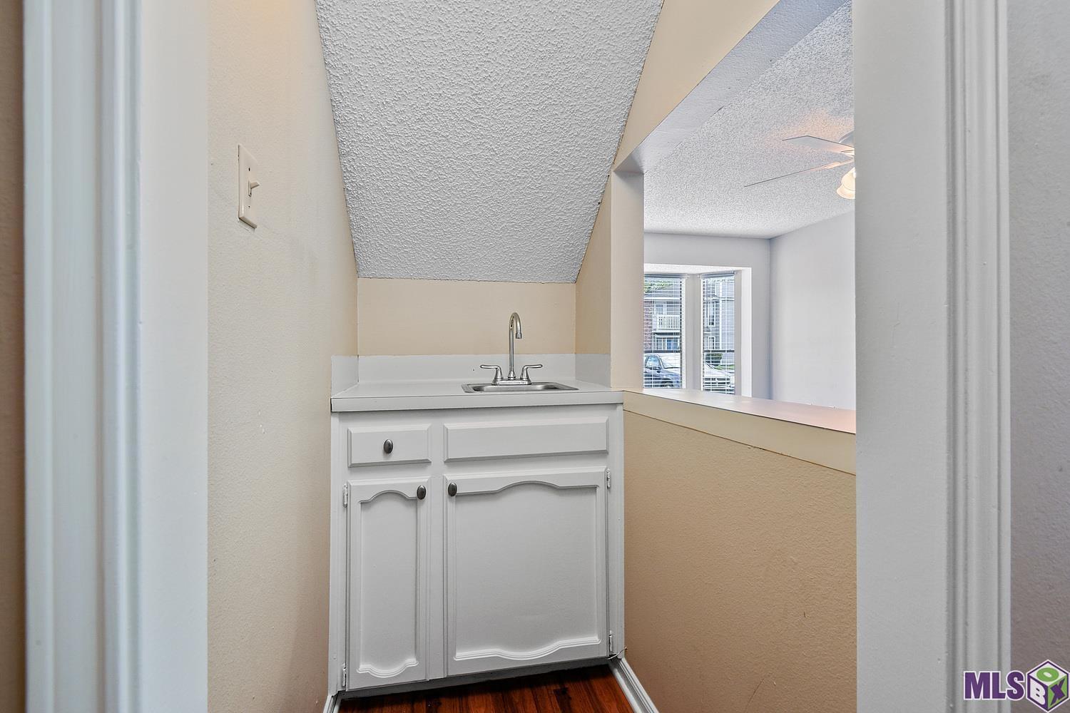 759 East Boyd Drive, Unit B Baton Rouge, LA 70808 - Photo 5 of 11