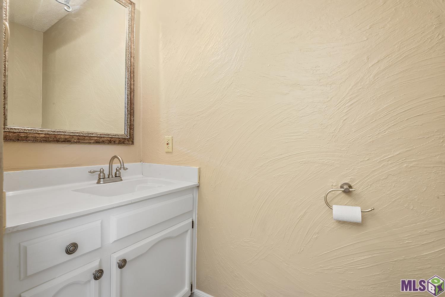 759 East Boyd Drive, Unit B Baton Rouge, LA 70808 - Photo 7 of 11