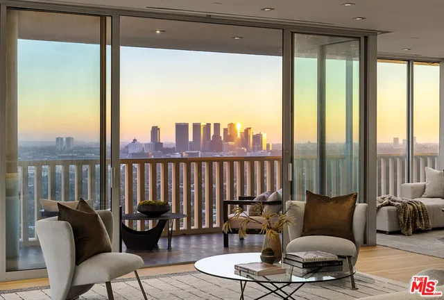 $4,995,000 | 9255 Doheny Road, Unit 2006, West Hollywood, CA 90069