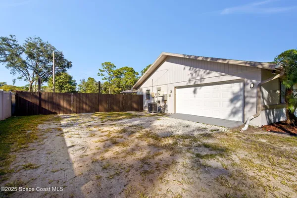 $415,000 | 3940 Fairfax Drive, Mims, FL 32754