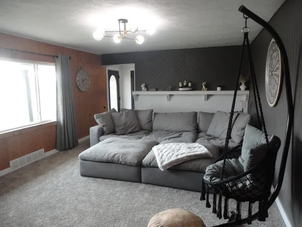 $239,900 | 4219 West 110th Avenue, Allegan, MI 49010