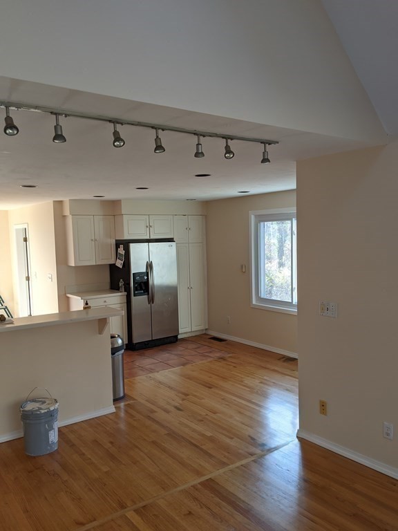 53 Pleasant Valley Road Amesbury, MA 01913 - Photo 8 of 36 Gallery Image 8