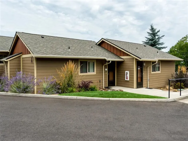 $615 | 3202 Bluff Avenue Southeast, Salem, OR 97302