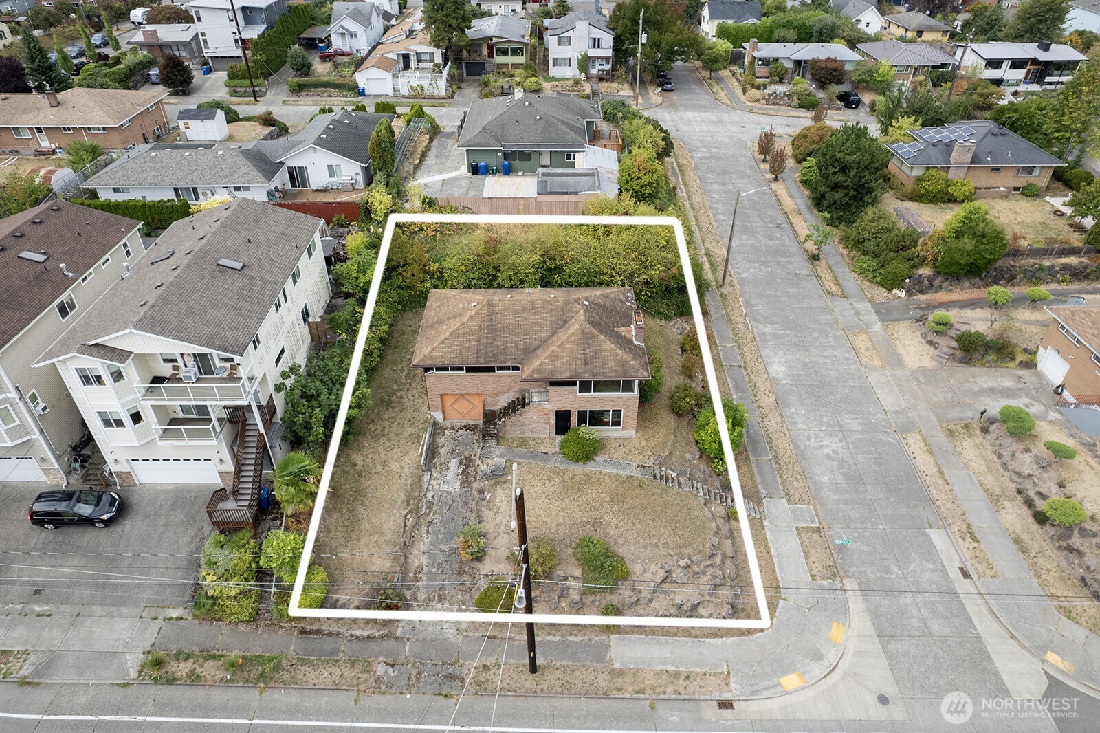 2601 23rd Avenue South Seattle, WA 98144 - Photo 7 of 13 an aerial view of a swimming pool