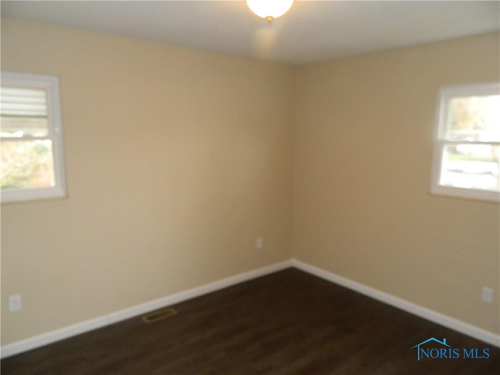 1126 Cresceus Road Oregon, OH 43616 - Photo 10 of 15 Photo 10
