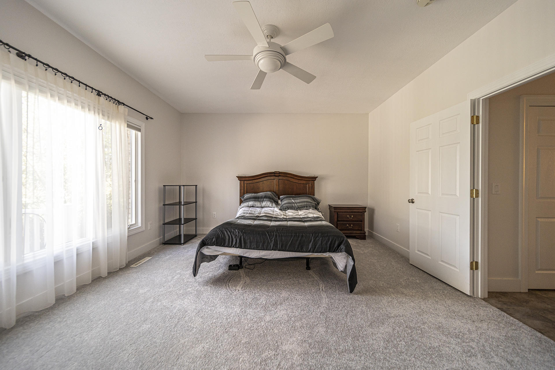 5620 Smith Mountain Road Penhook, VA 24137 - Photo 21 of 40 Master bedroom