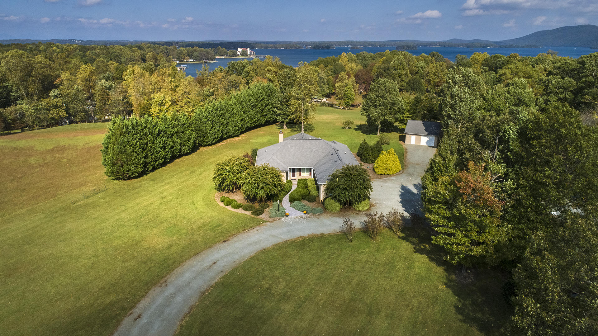 5620 Smith Mountain Road Penhook, VA 24137 - Photo 35 of 40 Entrance