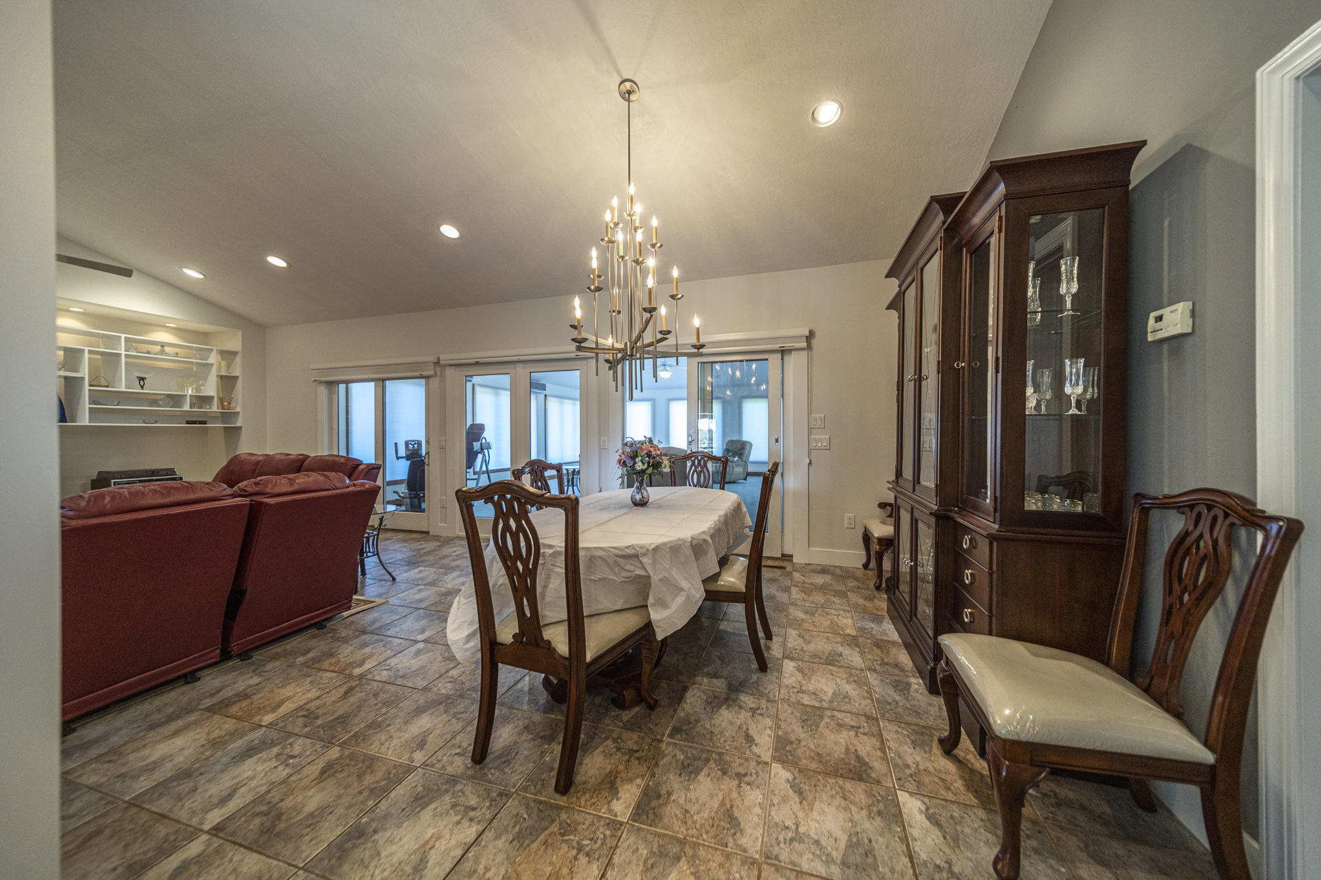 5620 Smith Mountain Road Penhook, VA 24137 - Photo 9 of 40 Dining area