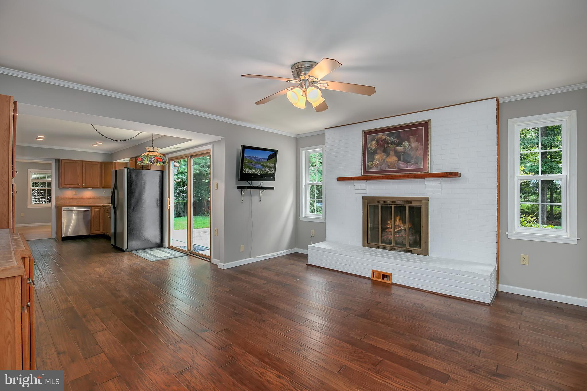 12411 Eastgate Lane Laurel, MD 20708 - Photo 10 of 30 Family Room