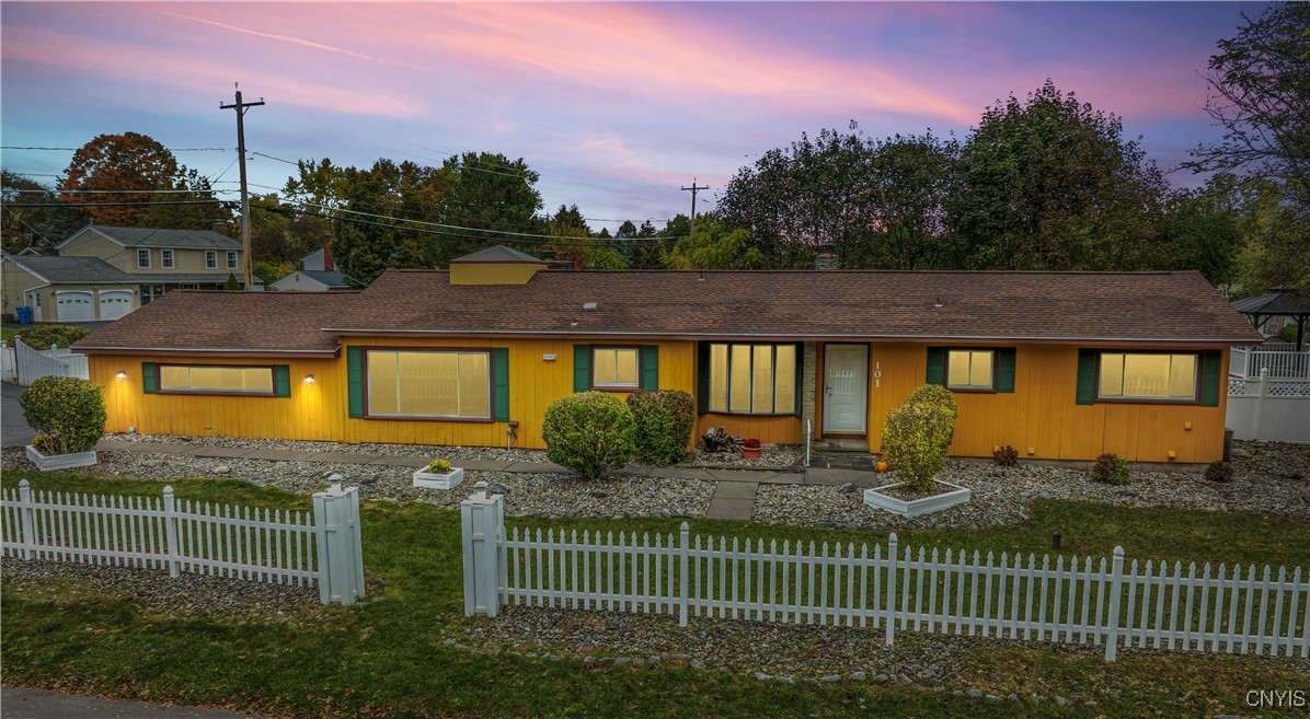 101 Andrews Road DeWitt, NY 13214 - Photo 1 of 50