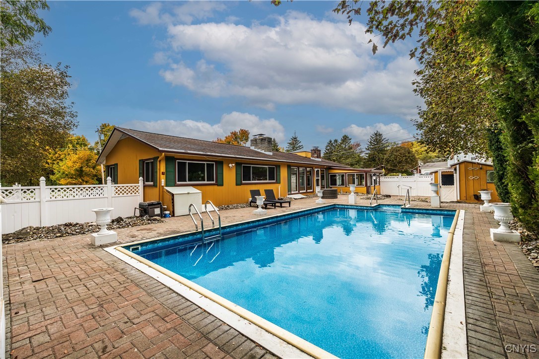 101 Andrews Road DeWitt, NY 13214 - Photo 4 of 50