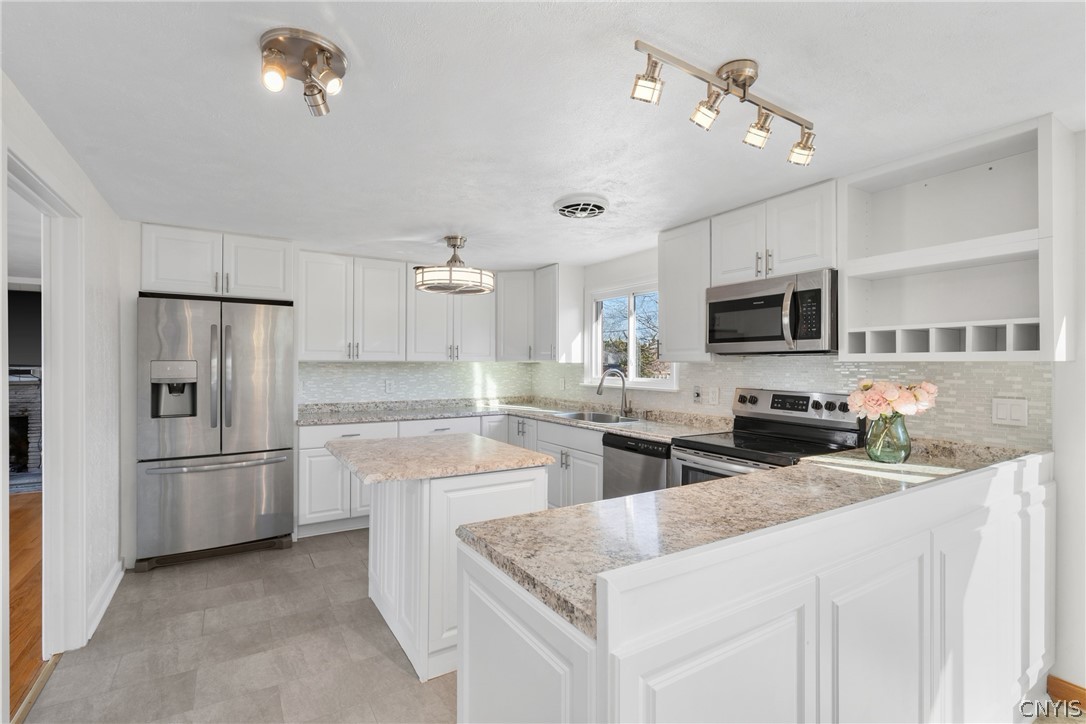 101 Andrews Road DeWitt, NY 13214 - Photo 6 of 50