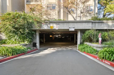 $698,000 | 3715 Terstena Place, Unit 206, Santa Clara, CA 95051
