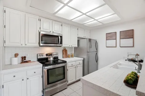 $698,000 | 3715 Terstena Place, Unit 206, Santa Clara, CA 95051