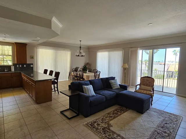 $5,000 | 800 Juno Ocean Walk, Unit 302A, Juno Beach, FL 33408