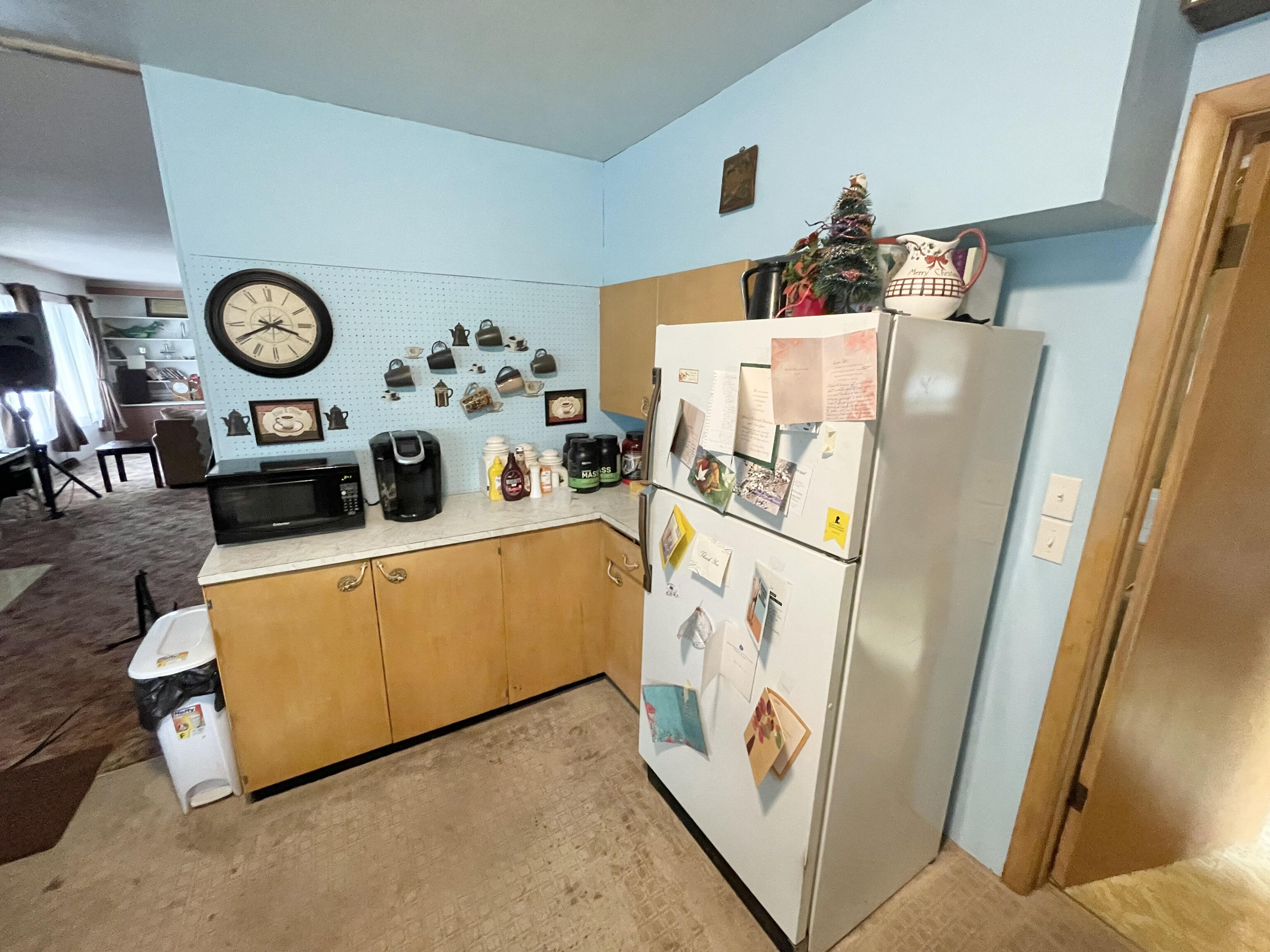 737 Walnut Street Clinton, IN 47842 - Photo 4 of 11 Gallery Image 4