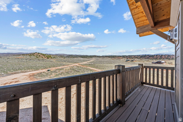 46997 West Thunder Road Fruitland, UT 84027 - Photo 14 of 49 View of wooden terrace